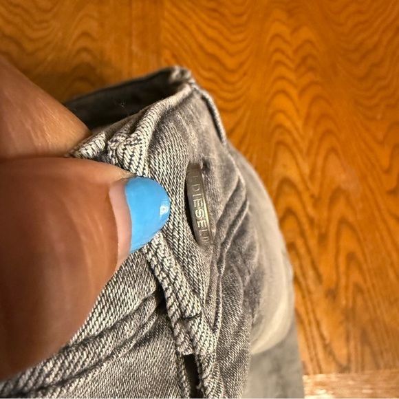 Diesel Men's Combat RR55 Jeans Gray Sz 33x28.5 Distressed Tapered Straight Leg - Picture 16 of 16